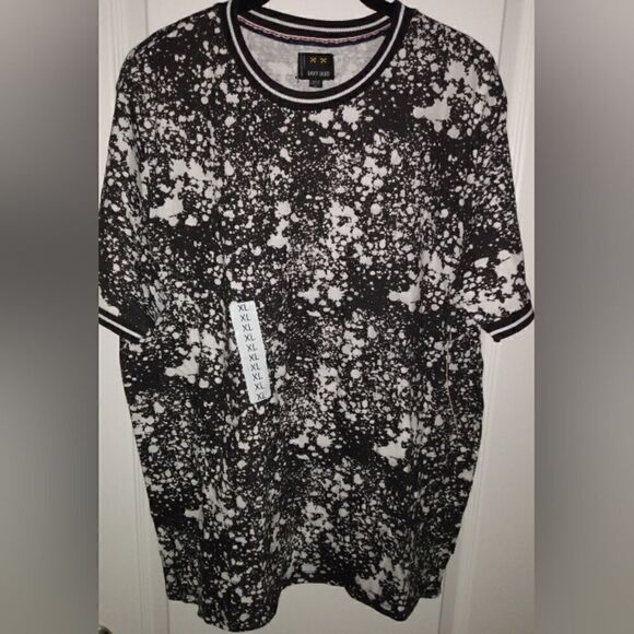 SPLATTER PRINTED FASHION TEE XL NWT GREAT CONDITION 👍 - Picture 1 of 5